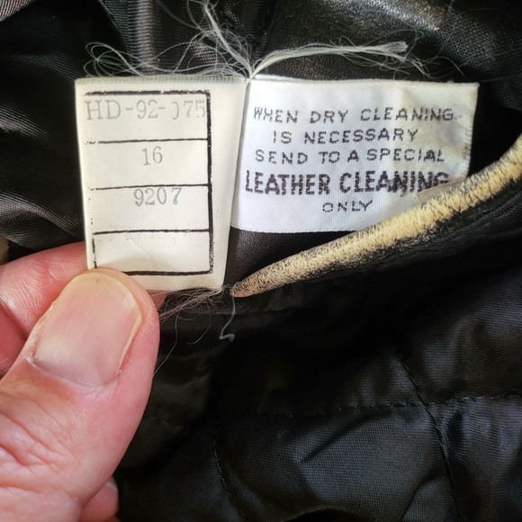 Very Rare, Vintage Harley Davidson Patinaed Leather Mileage Club Jacket, Size XL - Picture 13 of 16
